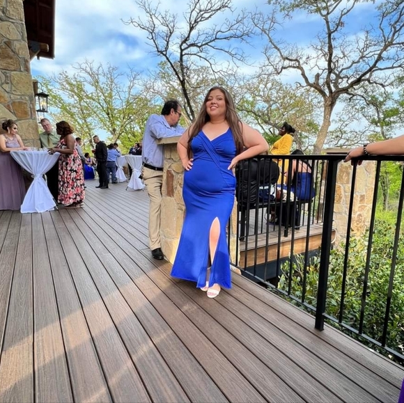 Dresses & Skirts - Royal blue dress